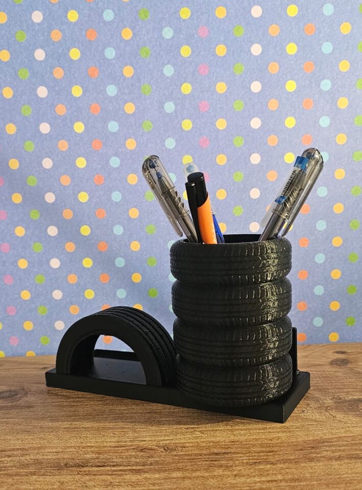 SIHIRBOX 3D KALEMLİK+KARTVİZİTLİK (TEKERLEK)